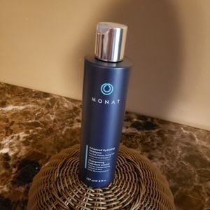 Monat Advanced Hydrating Shampoo